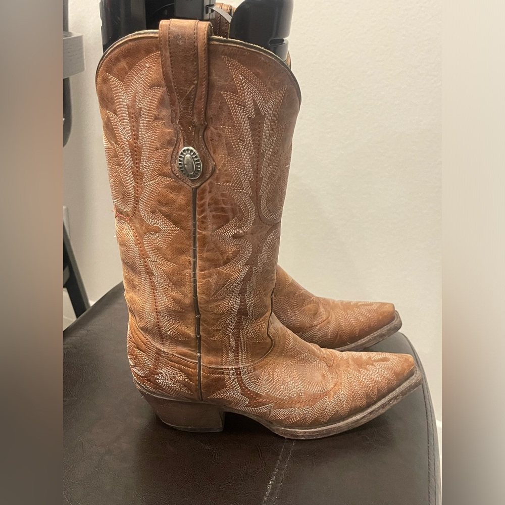 Corral LD Daisy leather Embroidery women Boots US 6.5 W